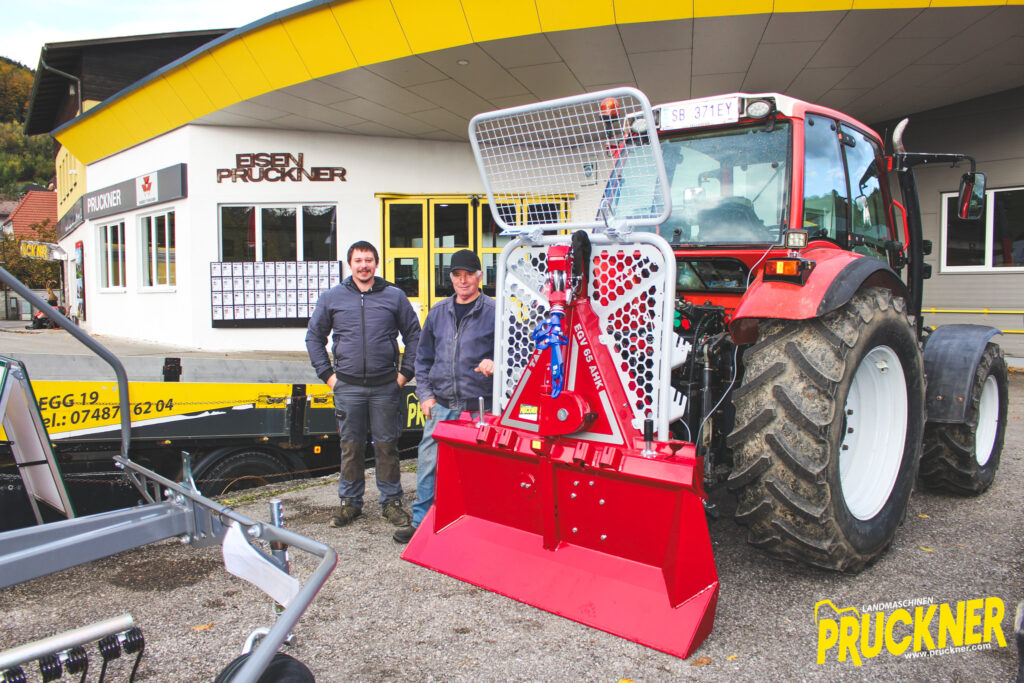 Fam. Fahrnberger aus Gresten – Tajfun EGV 65 AHK SG